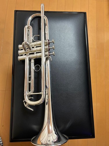 Yamaha custom ytr 8335s - yamaha,