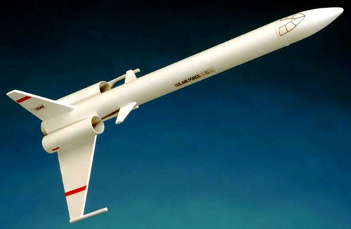 Fliegende modellrakete 32 - modellrakete, f-32