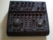 Behringer B-Control Deejay BCD2000