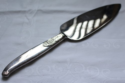 Schönes altes tortenmesser - schÖnes,