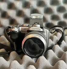 Panasonic Lumix DMC-FZ50 +