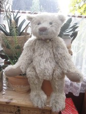 Teddybär  Künstlerbär  Entwurf ca. 56 cm mit Brummstimme, Schleife und Glocke