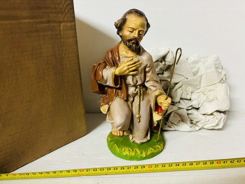 Giuseppe krippe pappmache - krippe,