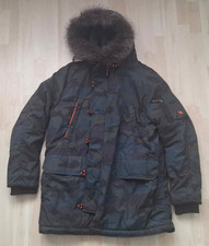 Superdry Winterjacke, grün