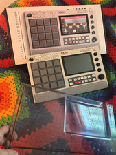 Akai Professional MPC Live II