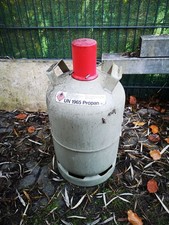Leere Gasflasche 11 kg in 45721