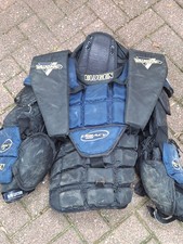 VAUGHN Torwart Brustpanzer