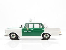 1:43 Ixo Mercedes Benz 200