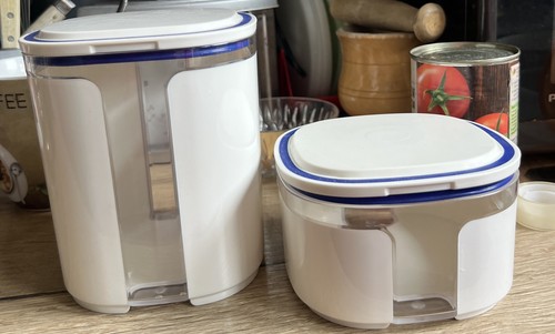 Tupperware top a34 skyline - top,