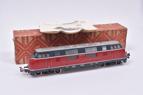 Märklin 3021 200 - v,