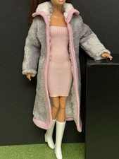 Barbie Fashion Kleidung,warmer Mantel, Kleid, Stiefel