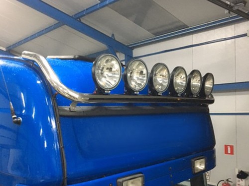 Lkw scheinwerferbügel - lkw,