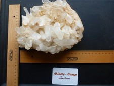 Bergkristallstufe groß 1598