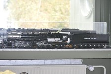 ASTER US-Echtdampflok Challenger  UP  Spiritus/Echtkohle