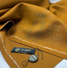 Hellbrauner venezianischer