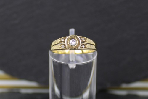 Vintage brilliant ring