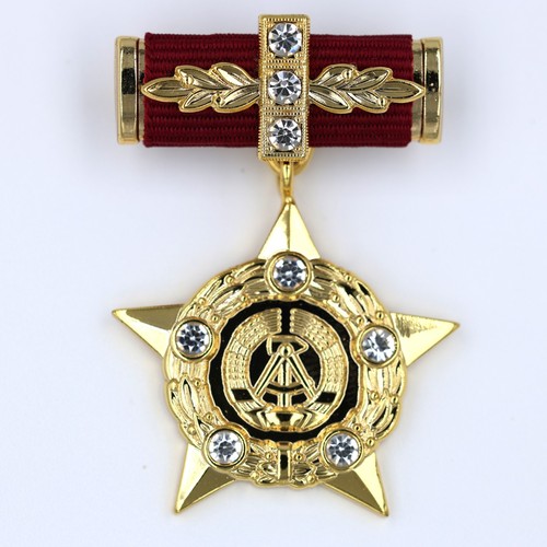 Held der ddr orden - held,