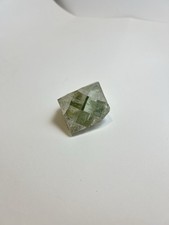 Fluorit aus China_4,2x4,0x3,5