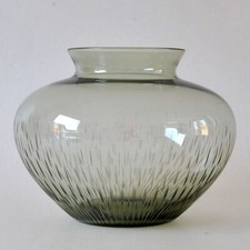 VLG Herzvase mit Dekorschliff