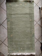 Bettumrandung grün Nepal, neu gereinigt