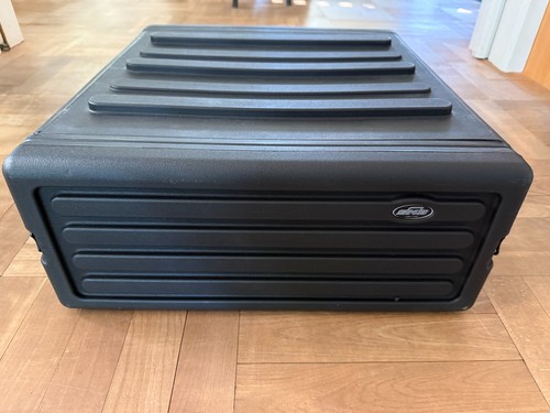 Skb r4u roto rack format - rack,, 19"