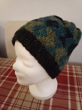 Damen Mütze aus Lettlopi