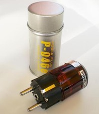 Oyaide P 046e Schukostecker