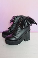 Iron Fist Bat Wing Boots Plateau Stiefel Platform Schuhe Fledermausflügel 37