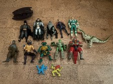 Vintage Actionfiguren Konvolut Batman, Turtles, Power Rangers, Jurassic 13 Stück