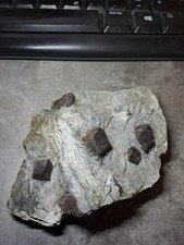 Granat Almandin Kristalle in