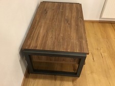 Wohnzimmertisch mit Schubladen!!