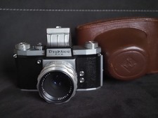 neuwertige Praktica FX 2 mit Carl Zeiss Jena Tessar 2,8/50 No. 5168039