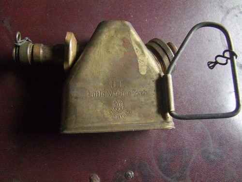 Alte kleine reiselötlampe - alte,