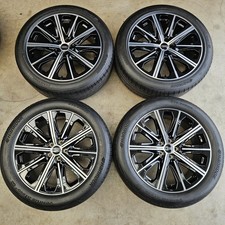 Original Audi RS Q4 E-Tron 20