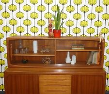 Dyrlund 1960er Teak Hängeschrank Vitrine zur Wandmontage danish design Regal 60s