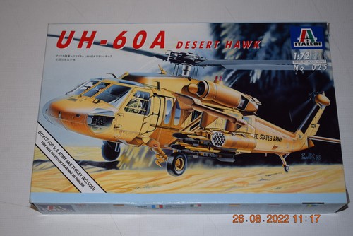 Italeri 025 60a desert hawk - uh-60a,