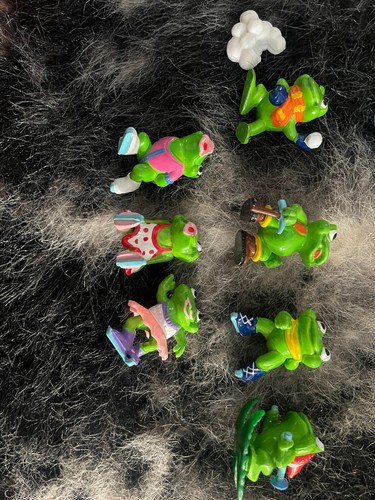 Überraschungseierfiguren