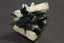 Goshenit mit Schröl