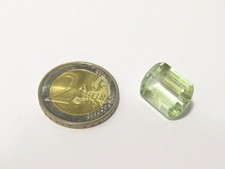 Goldberyll  zartgelbgrün
