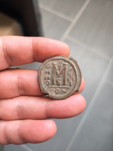 Byzantine coin justin - justin, ii
