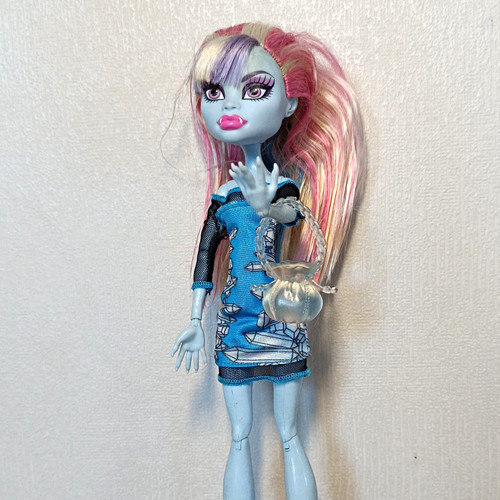 Monster high abbey bominable - abbey,