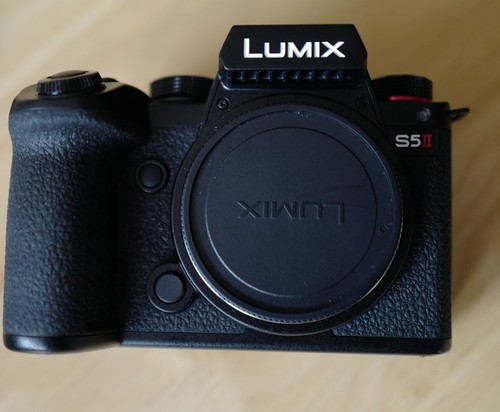 Panasonic lumix s5ii 2mp - panasonic,