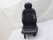 Beifahrersitz vorn rechts Jeep