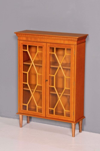 Englische vitrine eibe - vitrine,