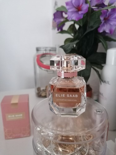 Elie saab parfum essentiel - elie,