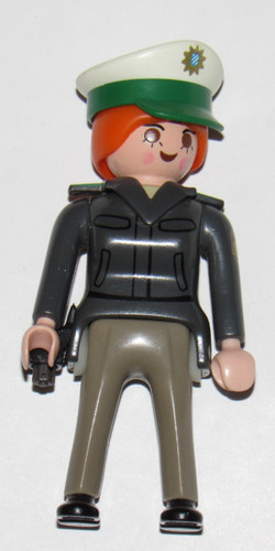 Playmobil frau polizistin - playmobil©,