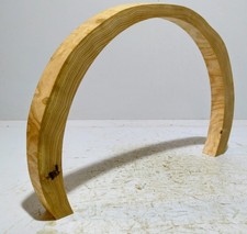 Groß,Holzbogen,Baumscheibe