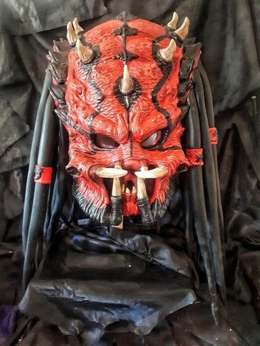 Raubtier maske - raubtier,