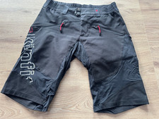 SKINFIT, kurze Freestyle Hose, Gr. S