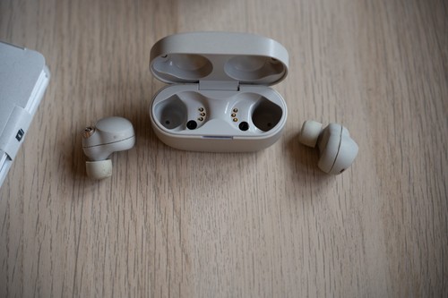 Sony 1000xm4 earbuds - wf-1000xm4, &